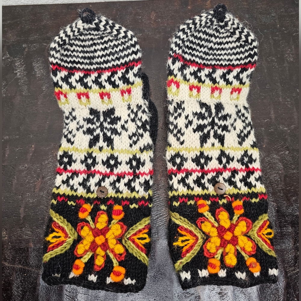 Fingerless Gloves - Picture 7 of 10